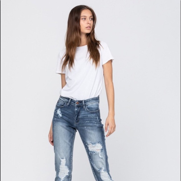 Judy Blue Destroyed BleachSplatter Boyfriend Jeans - Picture 3 of 7
